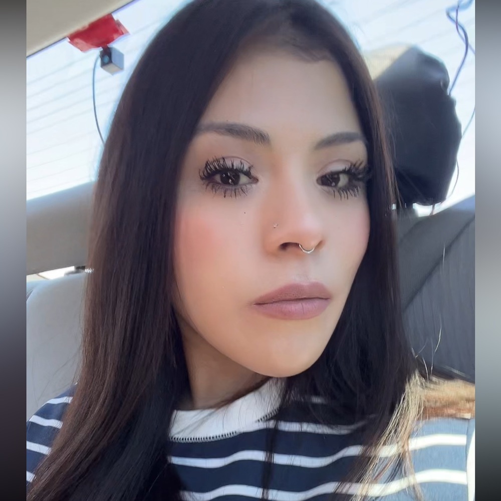 Meet your Posher, Melissa